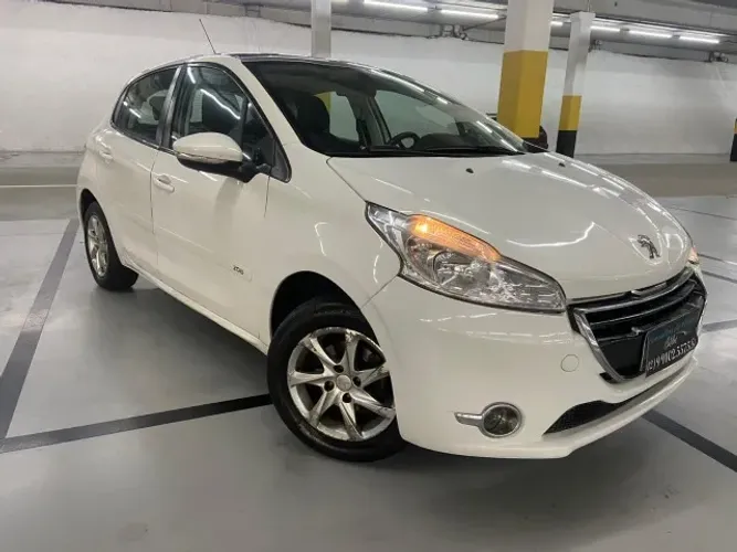 Peugeot 208 Allure 1.6 Flex 16V 5P Aut. 2016