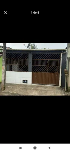 Casa no Salobrinho, 1 garagem ampla, 2 quartos, 1 sala, 1 cozinha, 1 banheiro e 1 quintal.