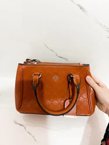 Bolsa de mão/lado marrom Capodarte