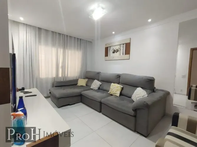 Sobrado 253m² com 4 dormitórios sendo 2 suítes  R$ 895.000,00
