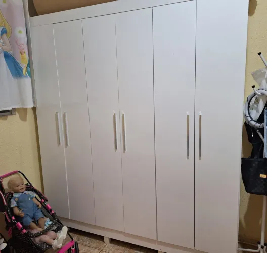 Guarda Roupa 6 portas