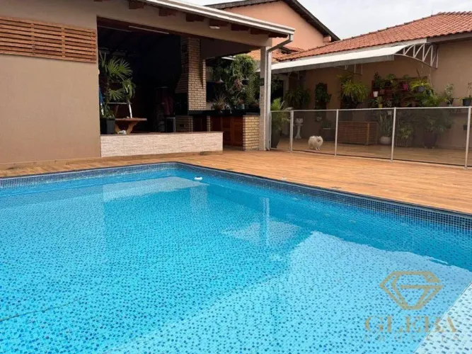 Casa para locação Jardim Shangri-lá: Edícula, espaço gourmet e piscina