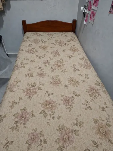 CAMA DE SOLTEIRO