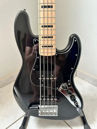 Baixo Squier Jazz Bass 5 Cordas - Série Affinity - Ativo