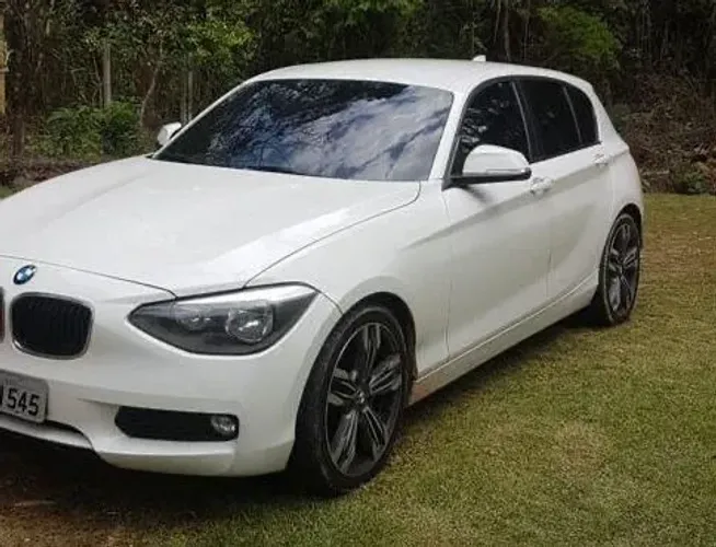 BMW 116IA 1.6 TB 16V 136cv 5P 2014
