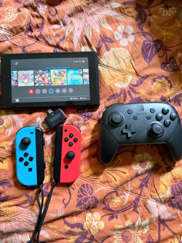 Nintendo Switch 