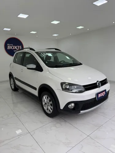 Volkswagen Crossfox 1.6 MI Total Flex 8V 5P 2014