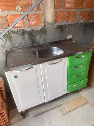 Gabinete Itatiaia com pia inox