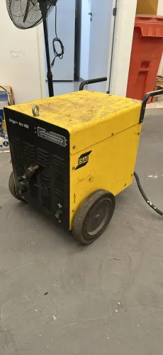 Máquina de Solda Industrial ESAB Origo Arc 450 - 450A
