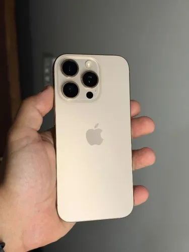 Apple iPhone 16 PRO 256gb Titânio Deserto Seminovo