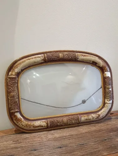 Moldura antiga 