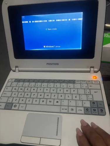 Vendo netbook mobo s7 positivo 
