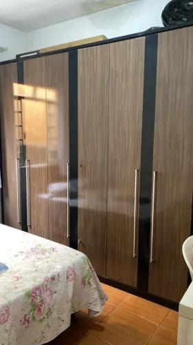 Guarda-Roupa de Casal Grande - Excelente Espaço Interno