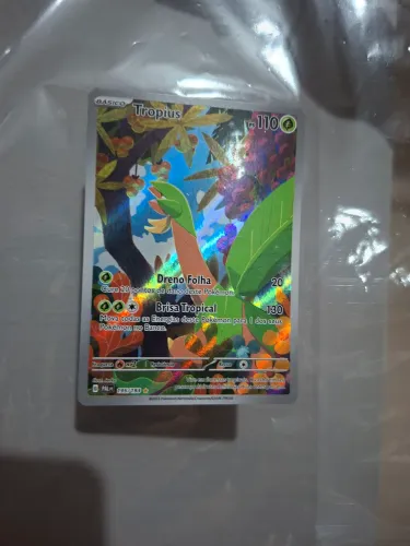 Carta Pokémon Tropius 195/193 Ilustração Rara (Art Rare) - Copag