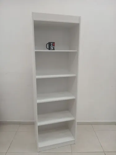 Armário multiuso 