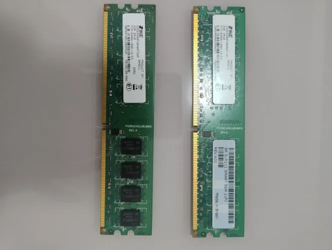 Memória RAM DDR2 SMART 2 x 2 GB 