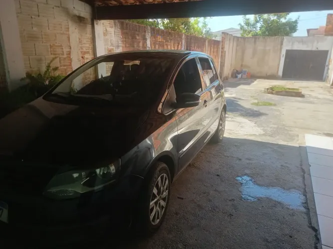Volkswagen Fox 1.0 MI Total Flex 8V 5P 2011