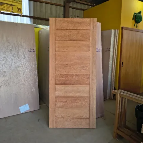 PORTA MACIÇA DE ANGELIM PEDRA 90 CM MODELO BBB 