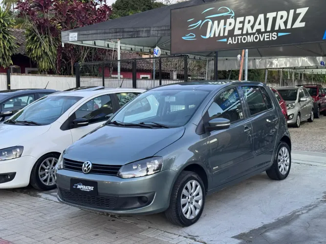 Volkswagen Fox 1.6 MI Total Flex 8V 5P 2012