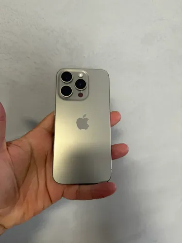 IPHONE 15 PRO TITÂNIO NATURAL