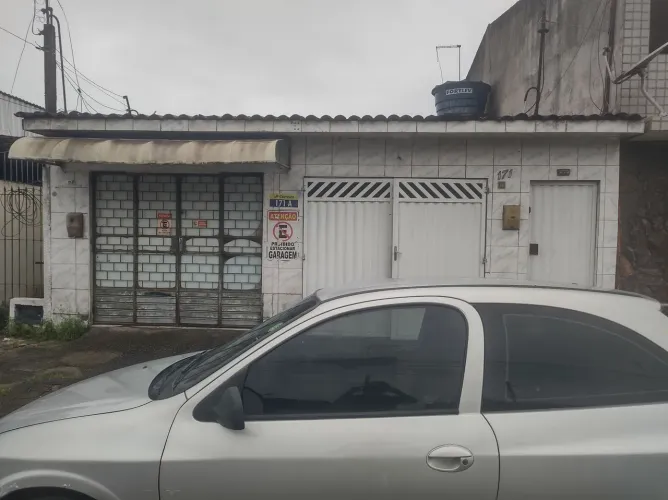 Vende-se 2 Casas no Tabuleiro 