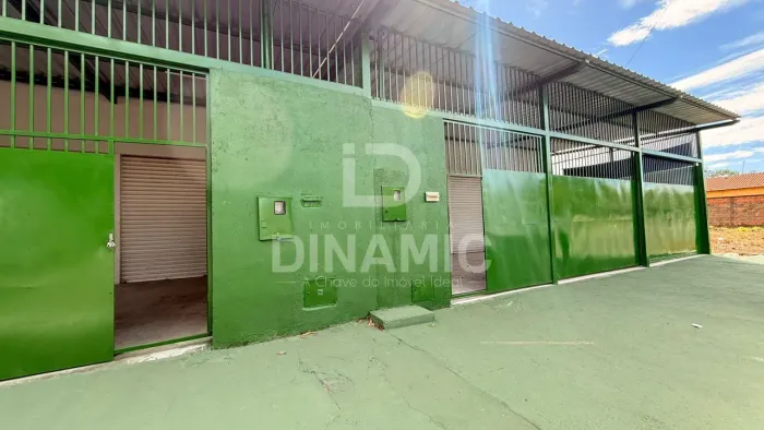 Galpão Comercial para Locação na Avenida Vieira Santos.