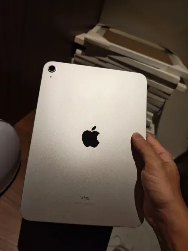 Apple iPad 10th