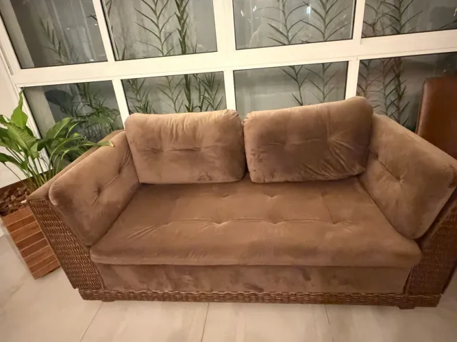 Sofá 2 lugares