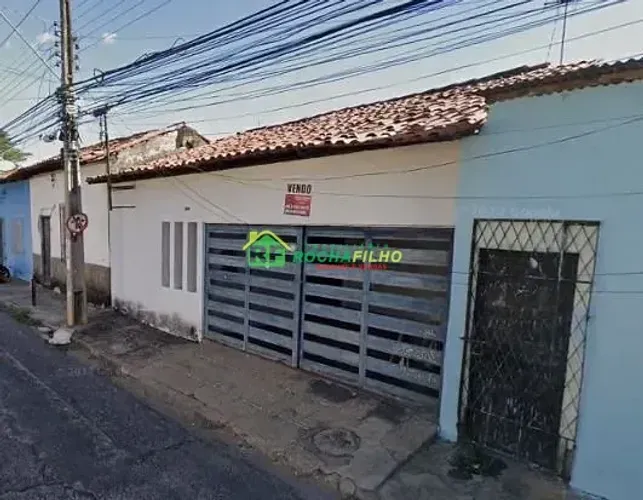 CASA RESIDENCIAL NO BAIRRO MATINHA