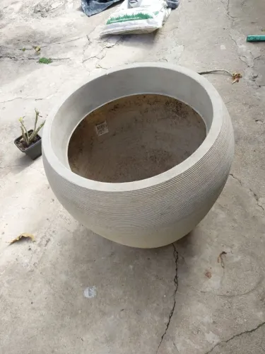Vendo vaso de Planta tamanho grande