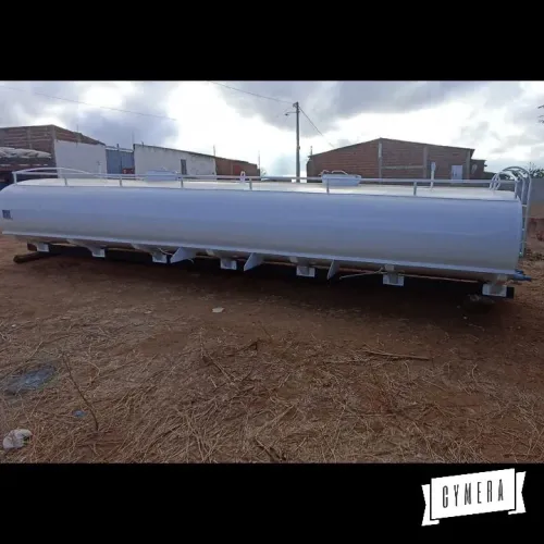 Tanque de água para pipa