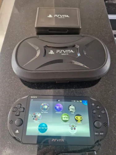 PS Vita Slim + acessórios