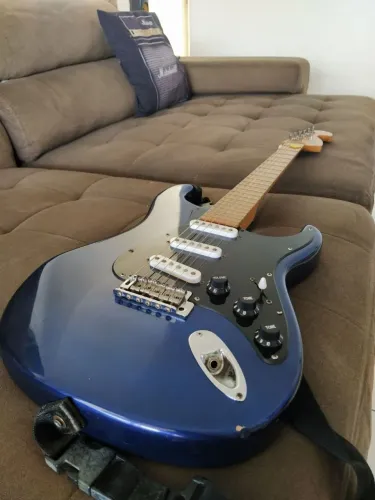 Vendo Guitarra Tagima T735 