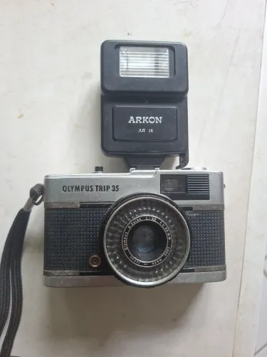 Olympus Trip 35