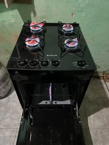 Fogão atlas 4 bocas mesa de vidro