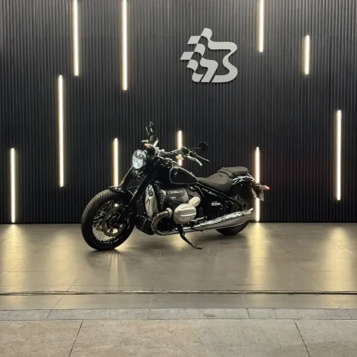 BMW R 18
