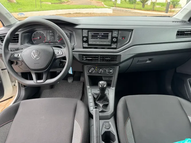 Volkswagen Polo Track 1.0 Flex 12V 5P 2024