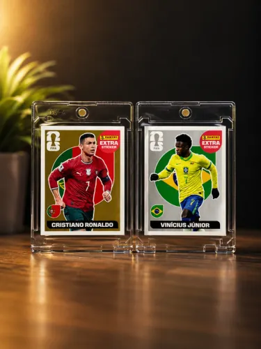 COMBO LEGEND: Cristiano Ronaldo versão ouro + Vinícius Jr versão prata