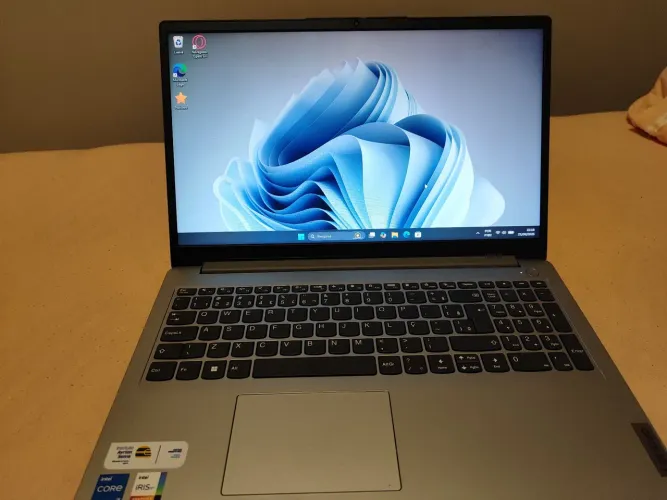 Notebook Lenovo Ideapad 1 i5 12ª geração