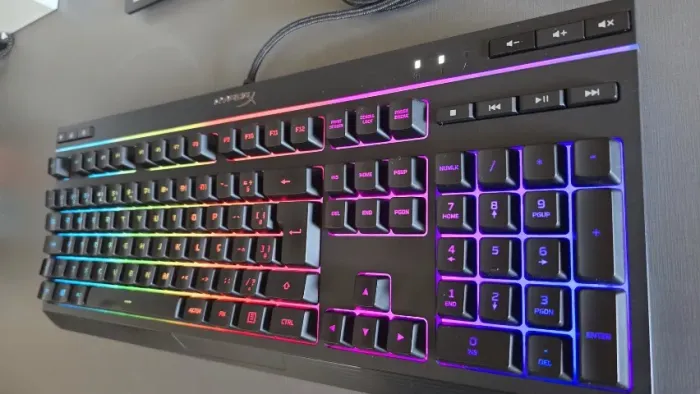 Teclado Gamer HyperX Alloy Core RGB - ABNT2