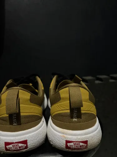 Tenis Vans ultrarange 40