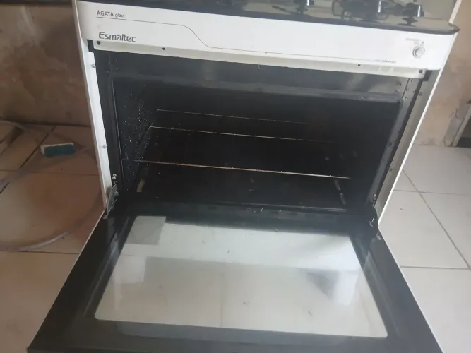 Fogao 6 bocas 8 meses de uso 700RS