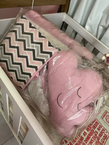 Kit berço Chevron Rosa e Cinza - Nuvem e Gotinha Rosa 
