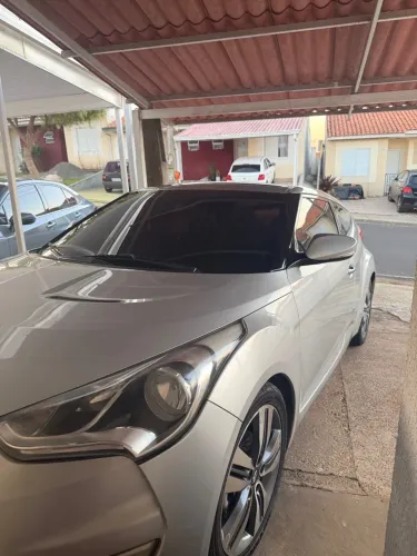 Hyundai Veloster 1.6 16V 140cv Aut. 2013