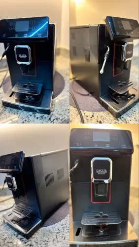CAFETEIRA GAGGIA MAGENTA PLUS - SUPER AUTOMÁTICA