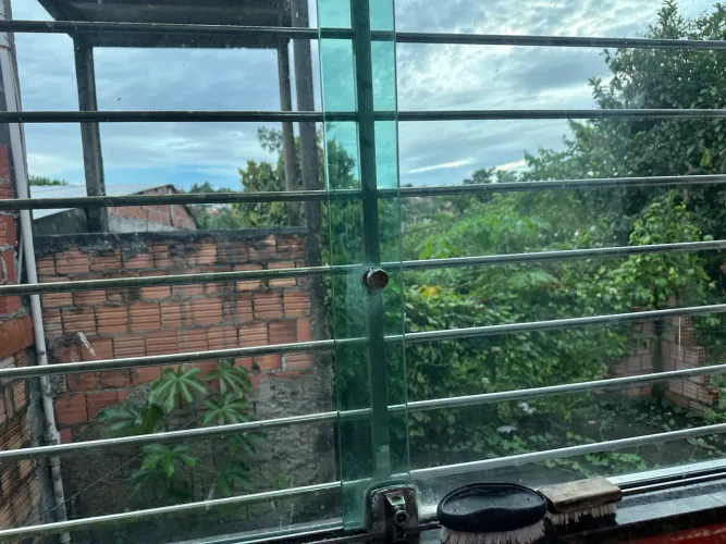 Vende-se ou aluga/troca por casa outro bairro 