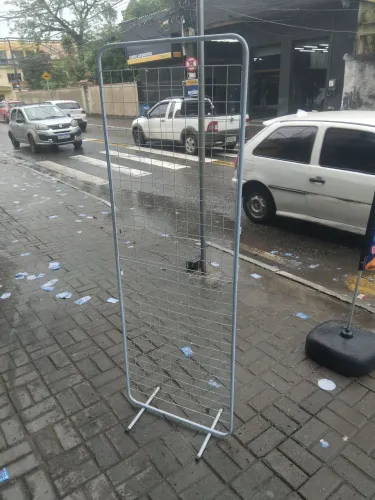 Venda de expositor de loja