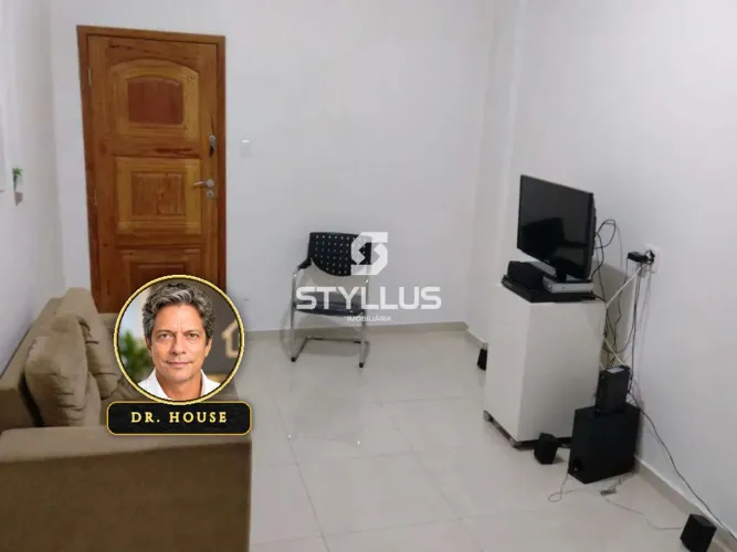 Apartamento Reformado com 2 Quartos e Vista Livre em Riachuelo! M78V