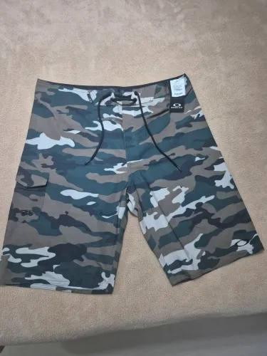 Bermuda Camuflada Oakley Nova - tamanho 44