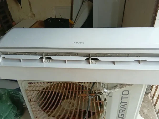 Ar-Condicionado Split Agratto 30.000 BTUs 220V - Funcionando Perfeitamente